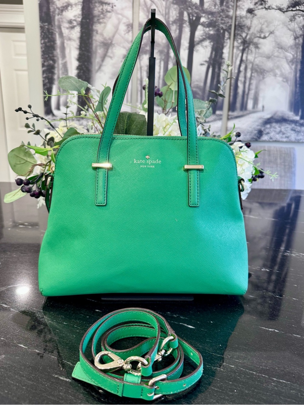 💚Kate Spade Cedar Street Maise Satchel Green Saffiano Leather Crossbody